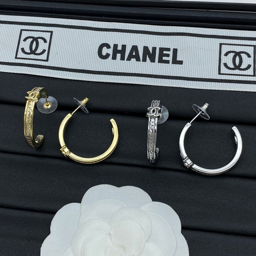 18K  Chanel Circle Zircon Earrings